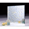 Beau verre miroir antique avec texture